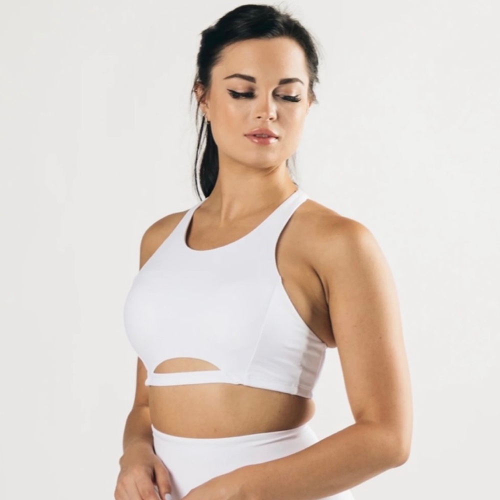 Alphalete Pulse Surge Bra - White - M